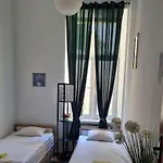 بيت شباب Cat كراكوفيا